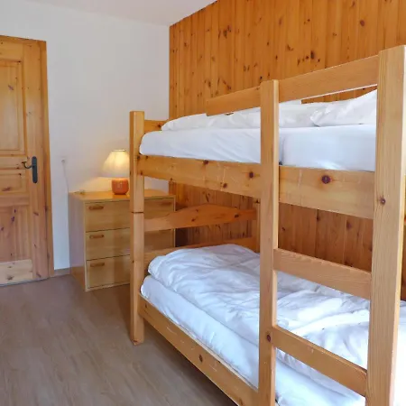 Hyacinthe-4 Apartamento *